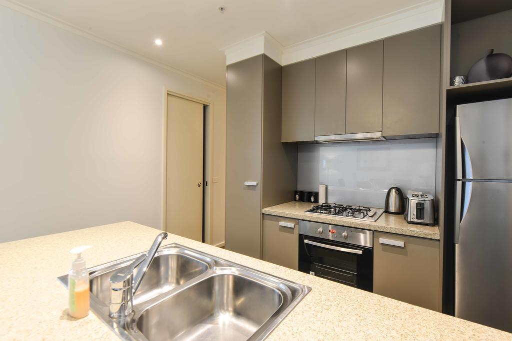Staycentral - Cityviews On City Road Southbank Мельбурн Номер фото